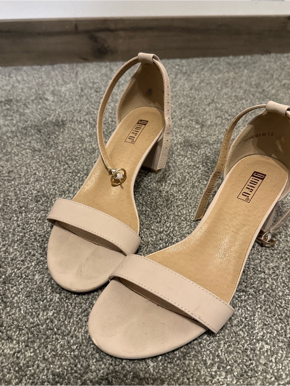 IDIFU Nude Ankle-Strap Block Heel Sandals